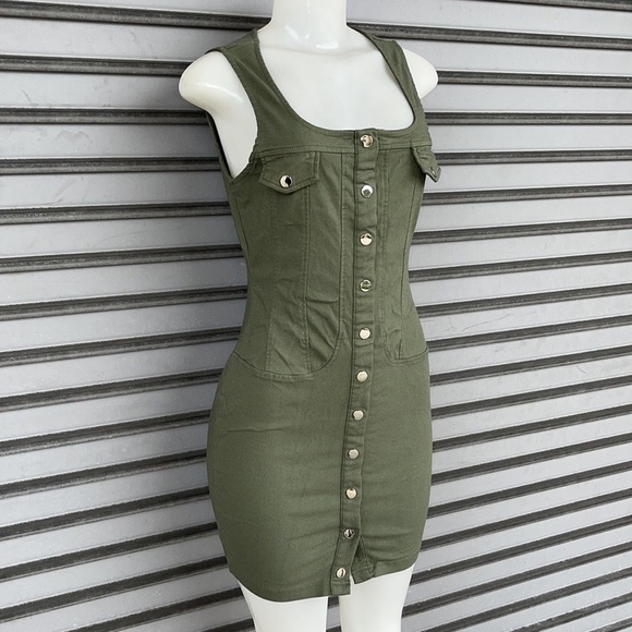 Fashion Nova Rollin With My Friends Twill Mini Olive Dress Size L - Picture 4 of 14